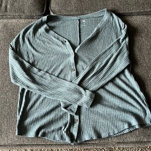 Over the shoulder long sleeve